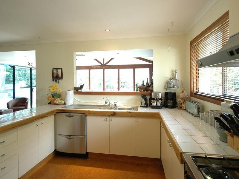 183 Simpsons Road, Elanora QLD 4221