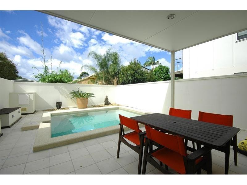 Palm Beach QLD 4221