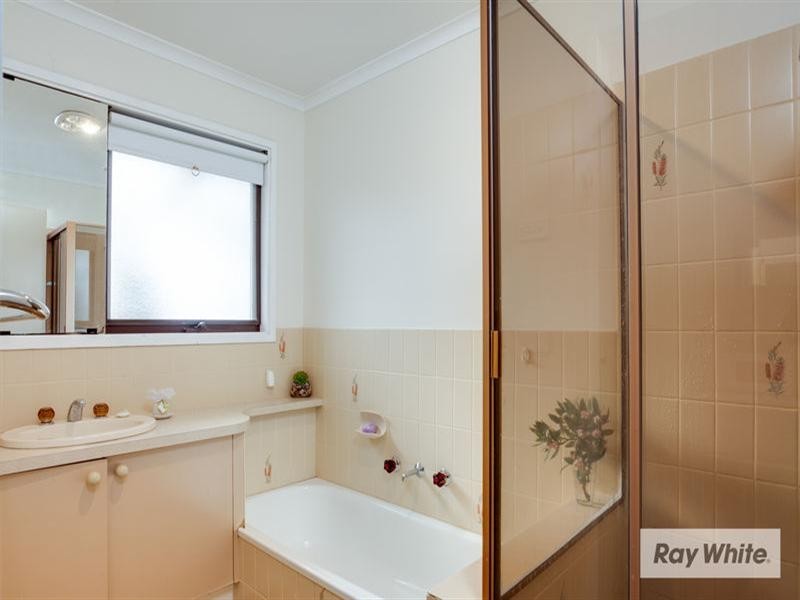 14 Kooringa Court, Rosebud VIC 3939