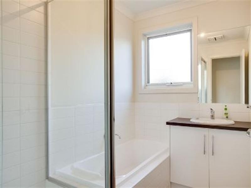 1B Sullivan Street, Rye VIC 3941