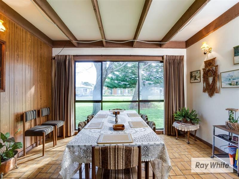 17 Daly Avenue, Rye VIC 3941