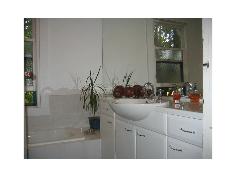 4 Windella Avenue, Rosebud VIC 3939