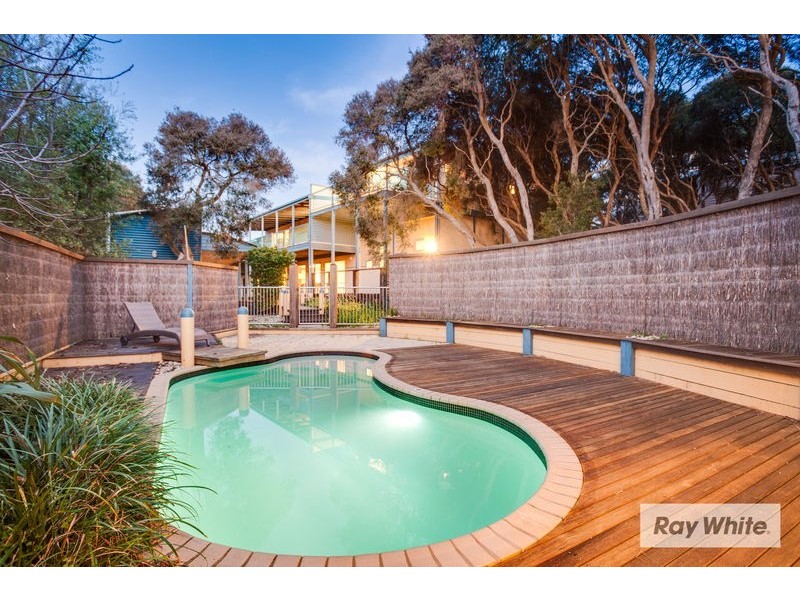 62 Neville Drive, Rye VIC 3941