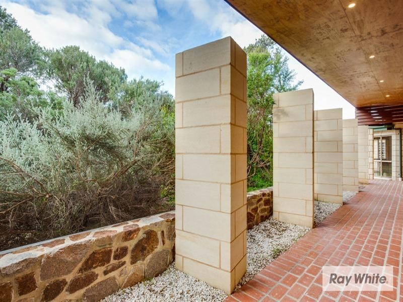 2 Wunda Court, St Andrews Beach VIC 3941