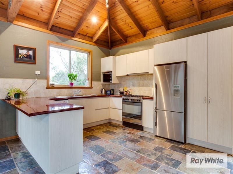 2 Wunda Court, St Andrews Beach VIC 3941