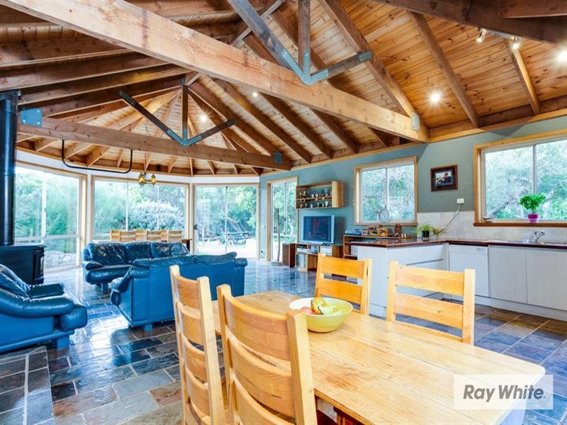 2 Wunda Court, St Andrews Beach VIC 3941