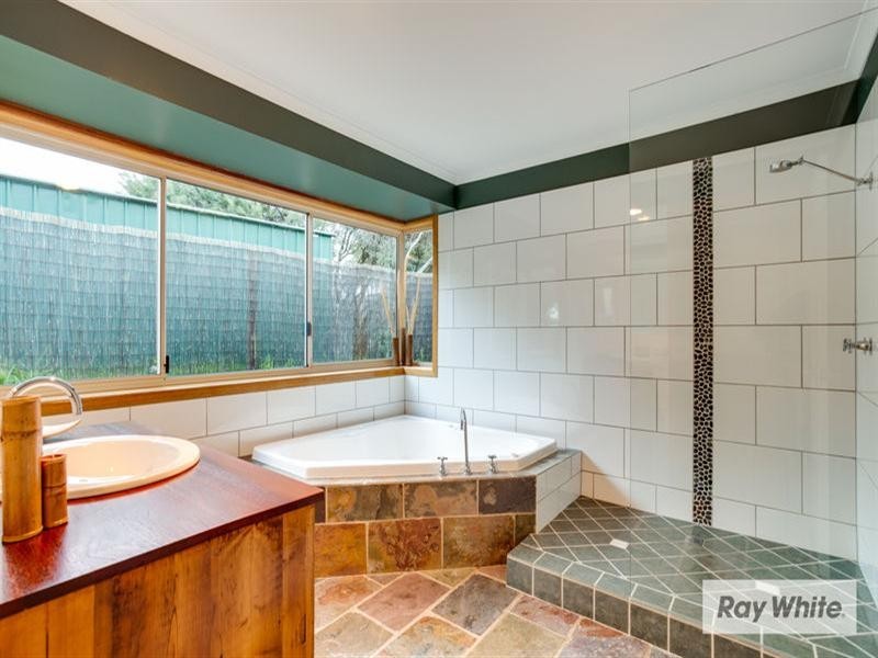 2 Wunda Court, St Andrews Beach VIC 3941