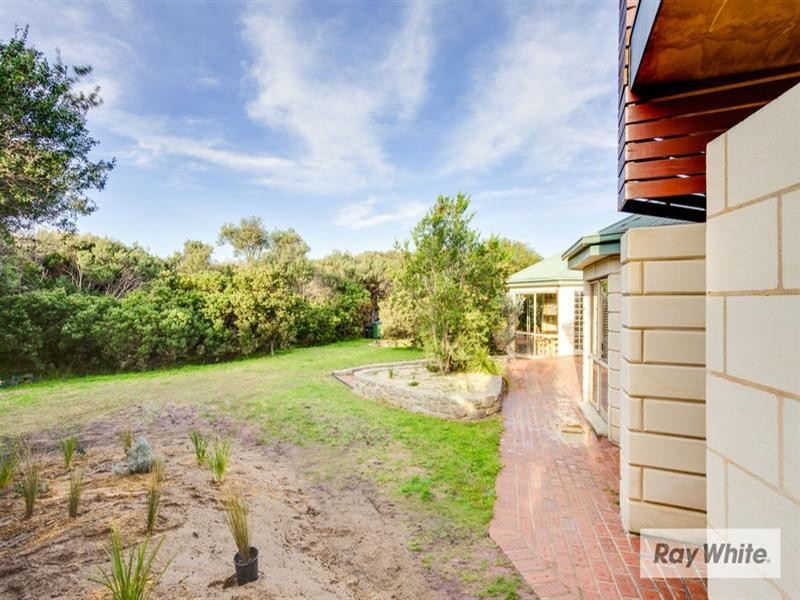 2 Wunda Court, St Andrews Beach VIC 3941