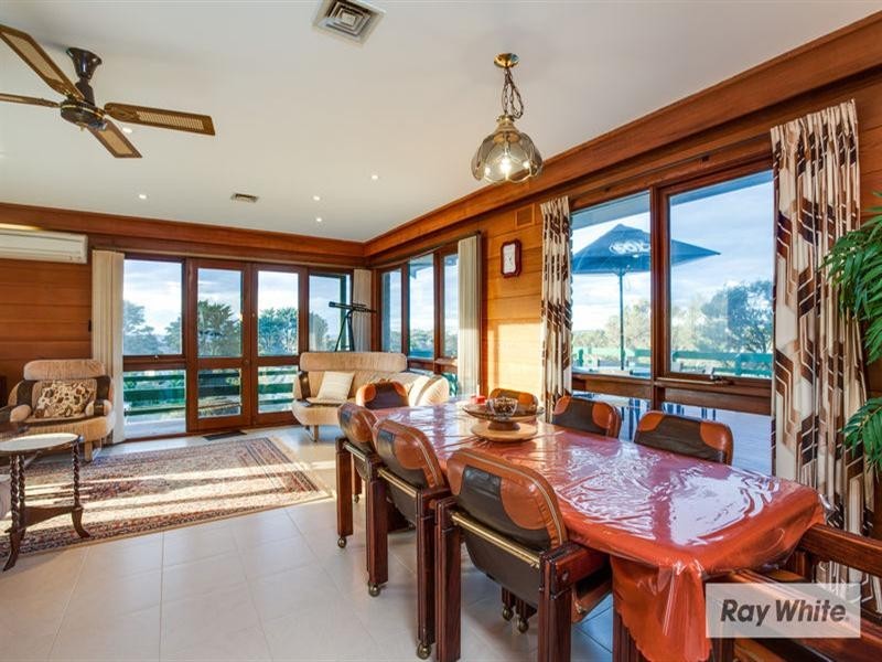 8 Croanna Street, Rye VIC 3941