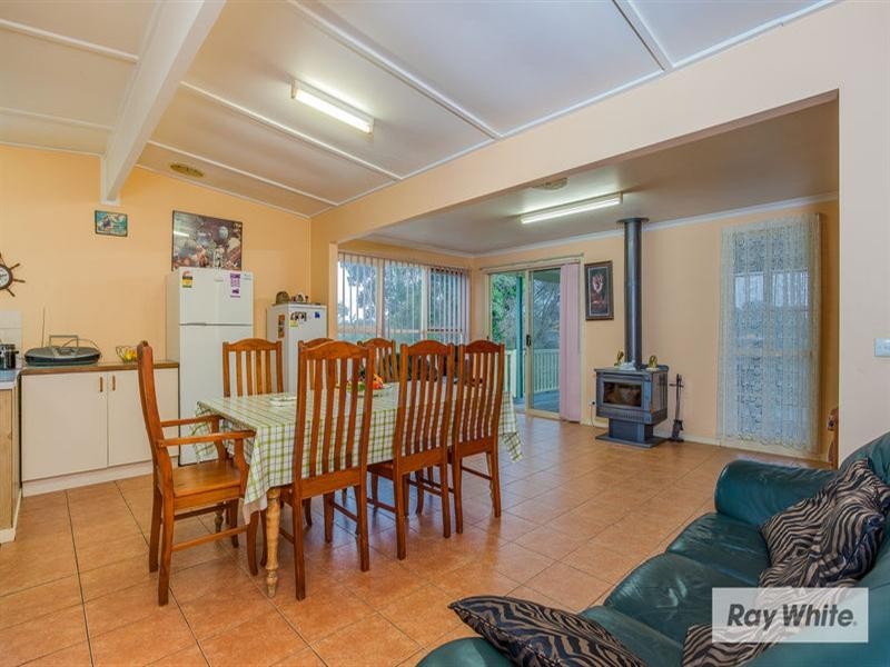 98 Weeroona Street, Rye VIC 3941