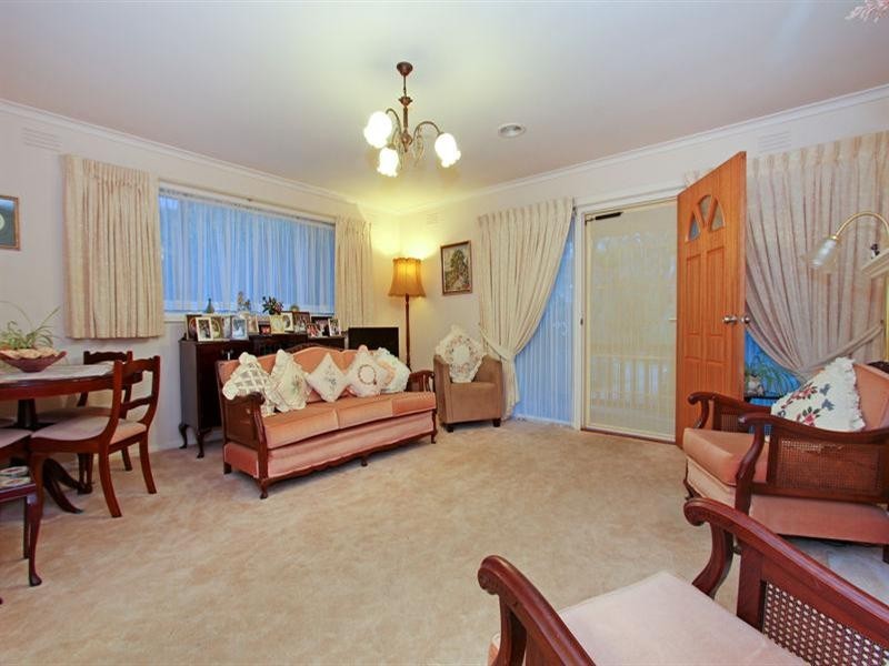 8 Maxwell Street, Blairgowrie VIC 3942