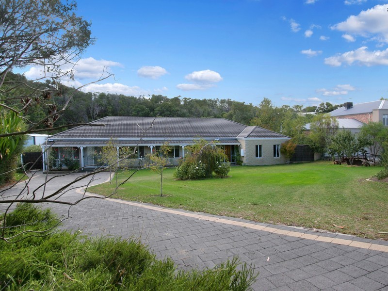 10 Bethany Close, Rye VIC 3941