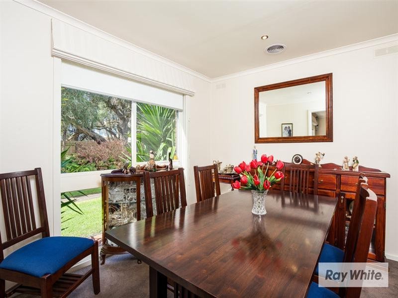 1/2 Daly Avenue, Rye VIC 3941