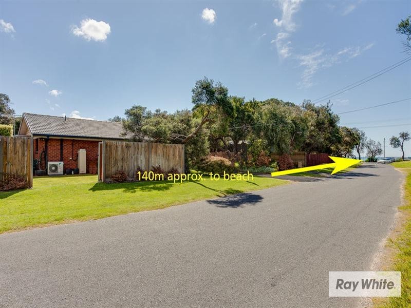 1/2 Daly Avenue, Rye VIC 3941