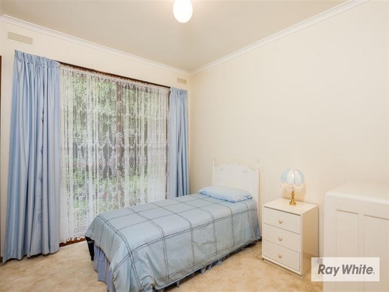 8 Kooringa Court, Rosebud VIC 3939