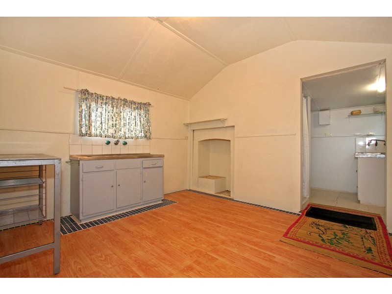 36 Sixth Avenue, Rosebud VIC 3939