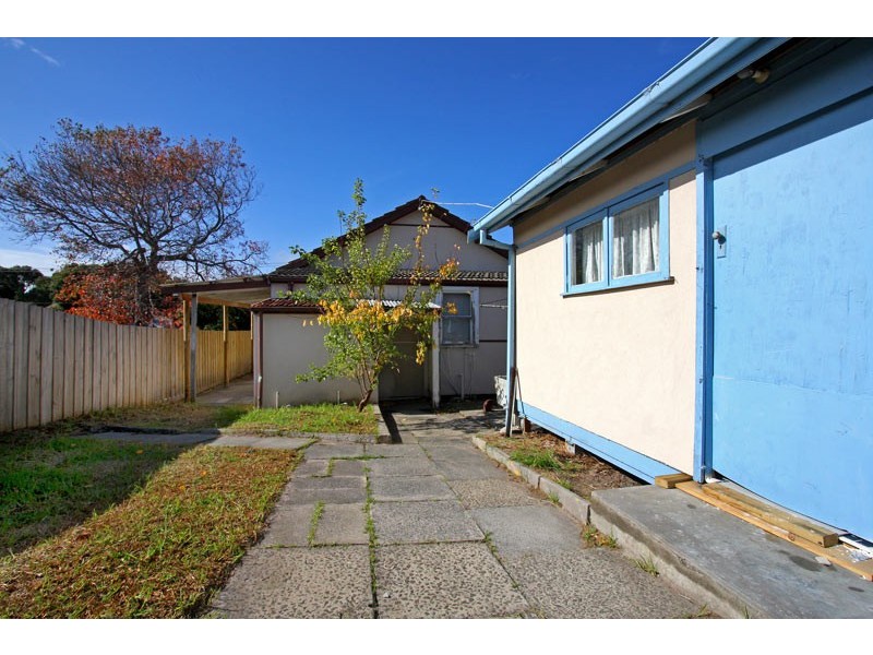 36 Sixth Avenue, Rosebud VIC 3939