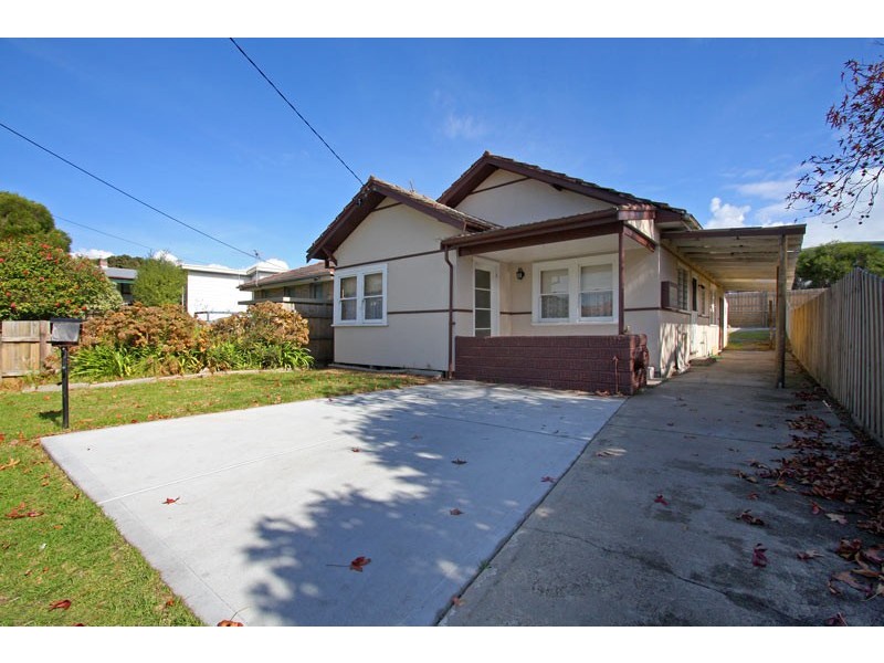 36 Sixth Avenue, Rosebud VIC 3939