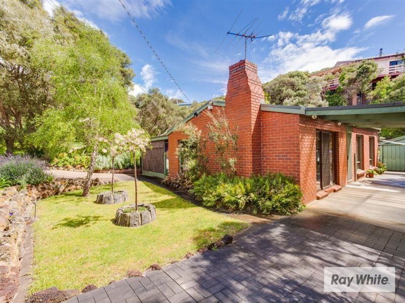 32 Owarra Street, Rye VIC 3941