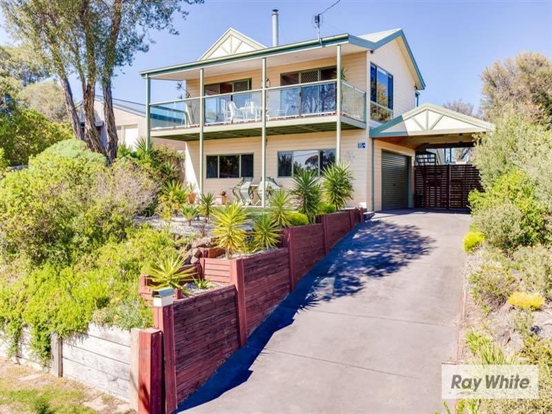 4 Byahamee Street, Rye VIC 3941