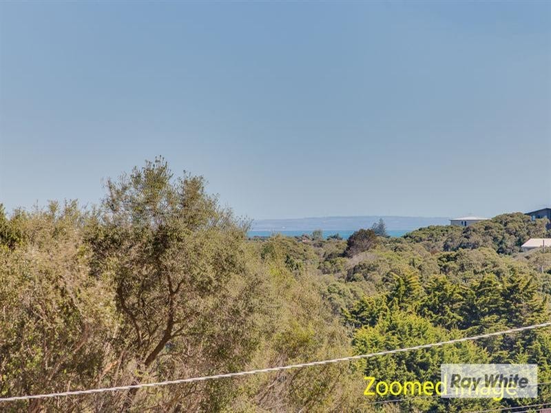 4 Byahamee Street, Rye VIC 3941