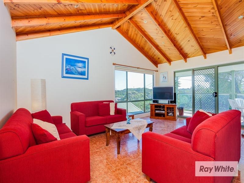 4 Byahamee Street, Rye VIC 3941