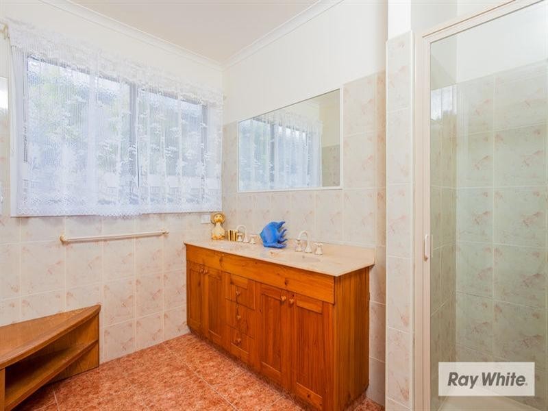 4 Byahamee Street, Rye VIC 3941