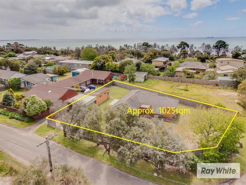 4 Kevin Street, Tootgarook VIC 3941