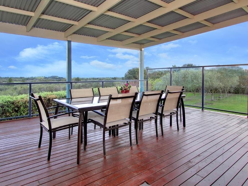 84 Highbury Road, Tootgarook VIC 3941