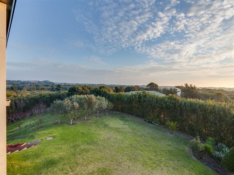 84 Highbury Road, Tootgarook VIC 3941