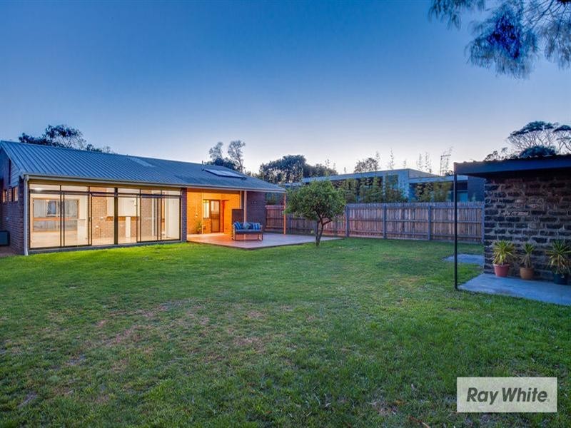 38 Maine Street, Tootgarook VIC 3941