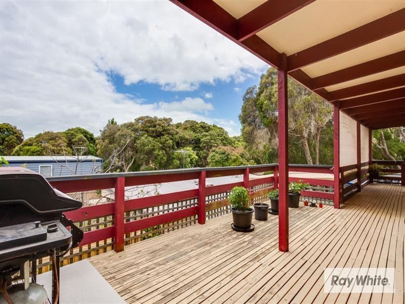 6 Yannuga Street, Rye VIC 3941