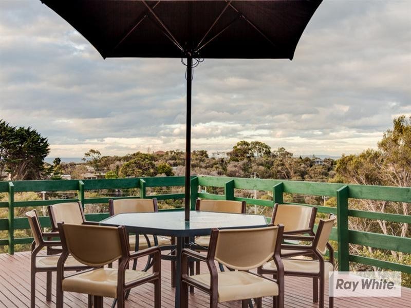 8 Croanna, Rye VIC 3941