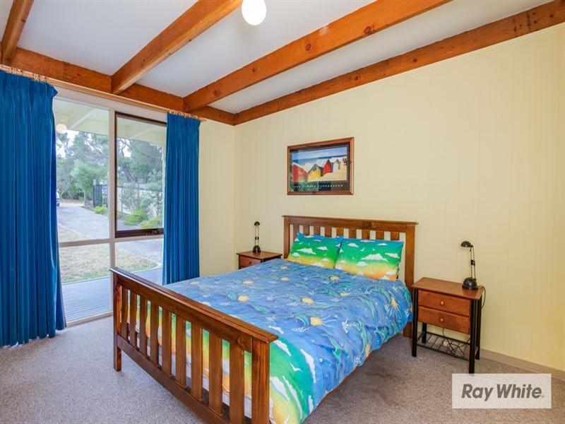 64 Landra Steet, Rye VIC 3941