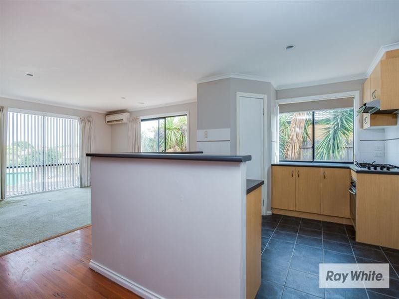 76 Curlew Drive, Rosebud West VIC 3940