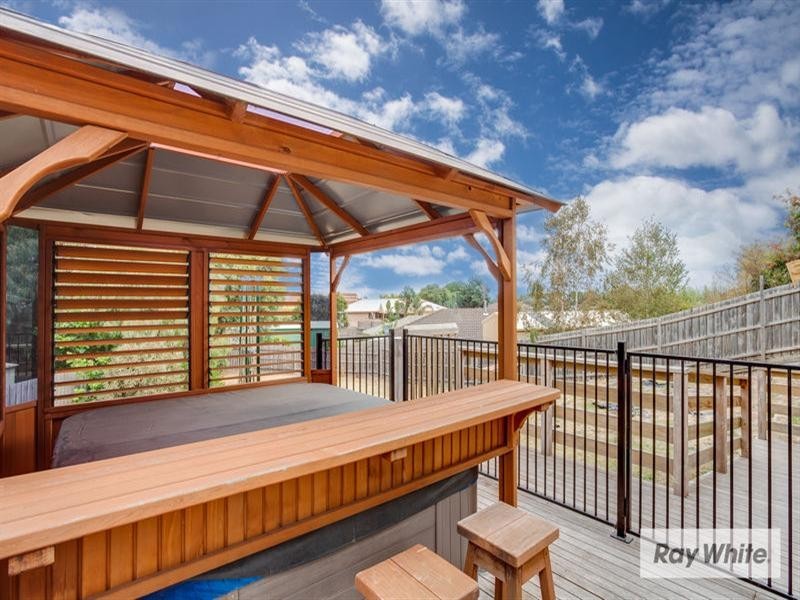 76 Curlew Drive, Rosebud West VIC 3940