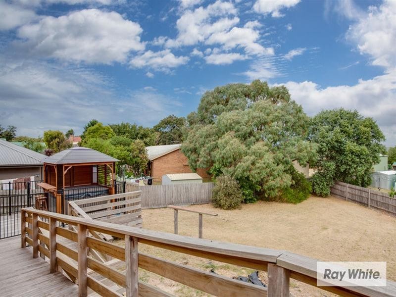 76 Curlew Drive, Rosebud West VIC 3940