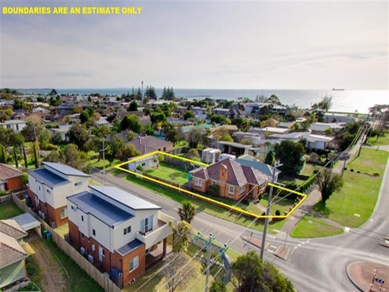 22 Weir Street, Rye VIC 3941