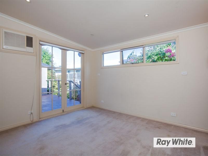 4 Liesma Street, Rye VIC 3941