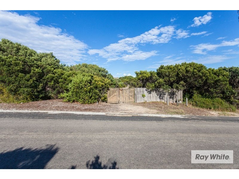 48 Constantine Avenue, St Andrews Beach VIC 3941