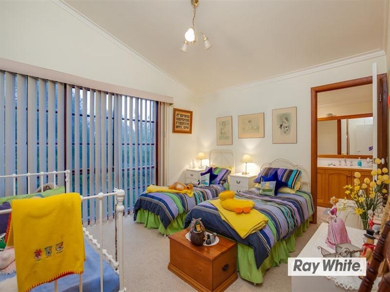 20 Higgins Court, Rye VIC 3941