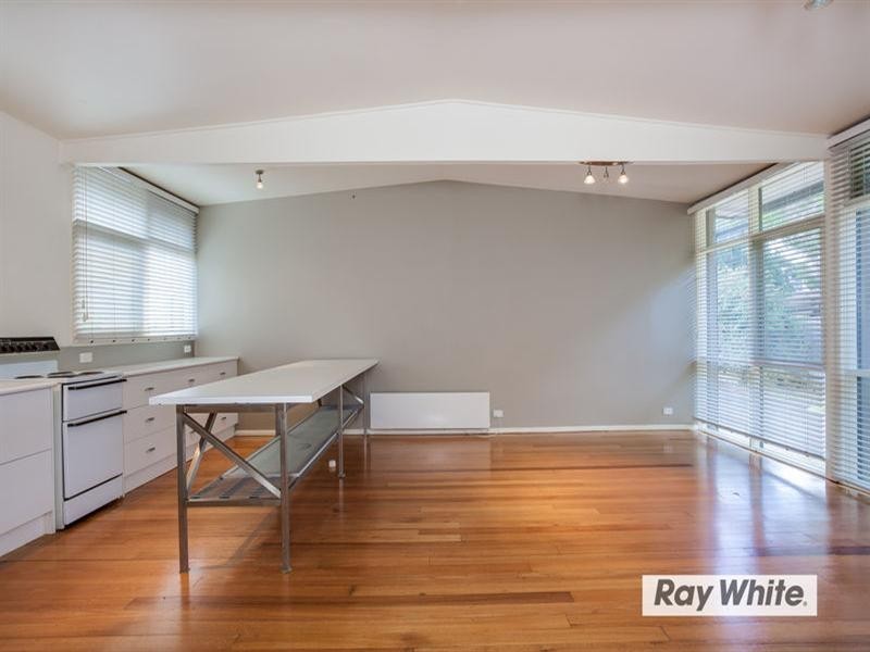 3A Lawson Crescent, Rosebud VIC 3939