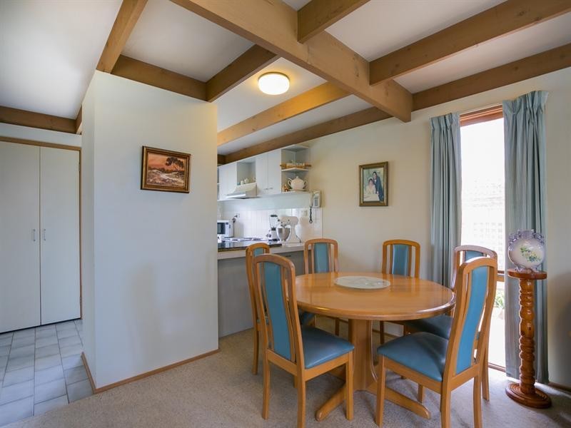 2/68 Elizabeth Avenue, Rosebud West VIC 3940