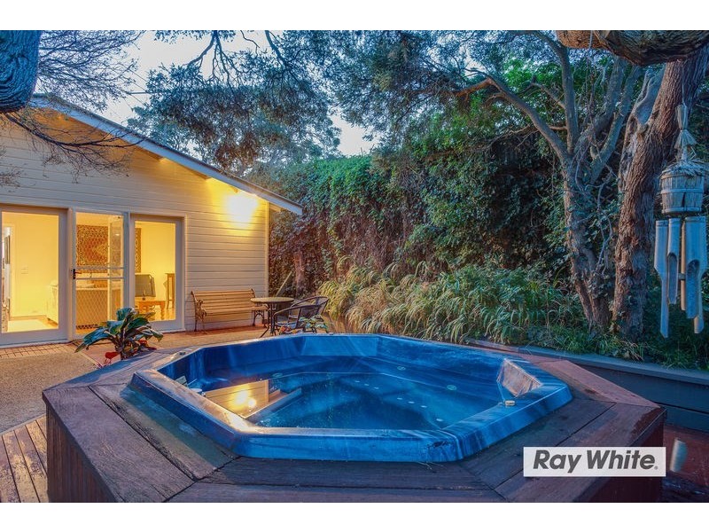 2 Eugenia Street, Rye VIC 3941