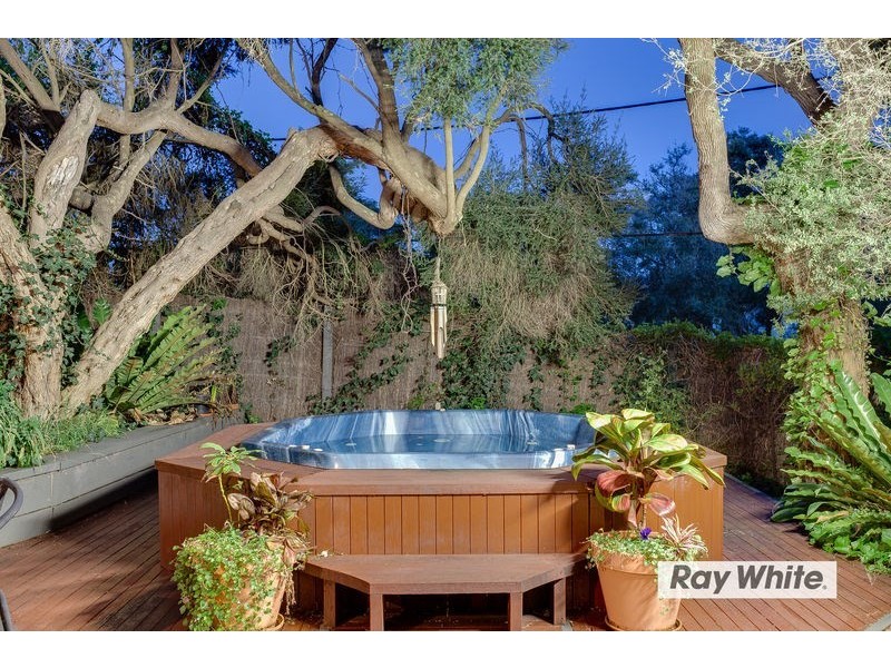 2 Eugenia Street, Rye VIC 3941