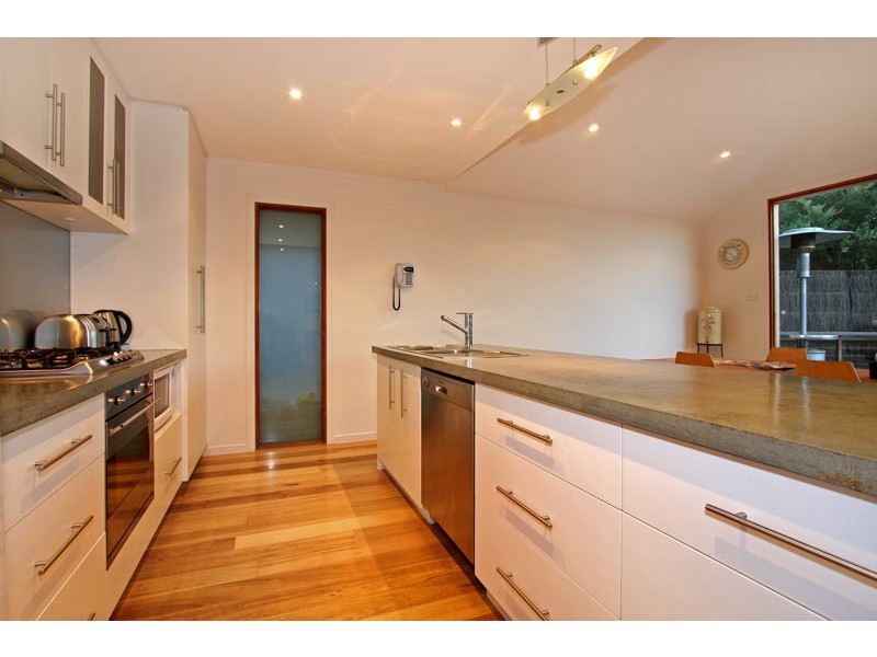 39 Alex Drive, St Andrews Beach VIC 3941