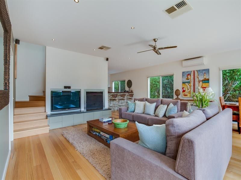 1 Bernards Way, Cape Schanck VIC 3939