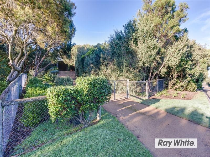 1 Bernards Way, Cape Schanck VIC 3939