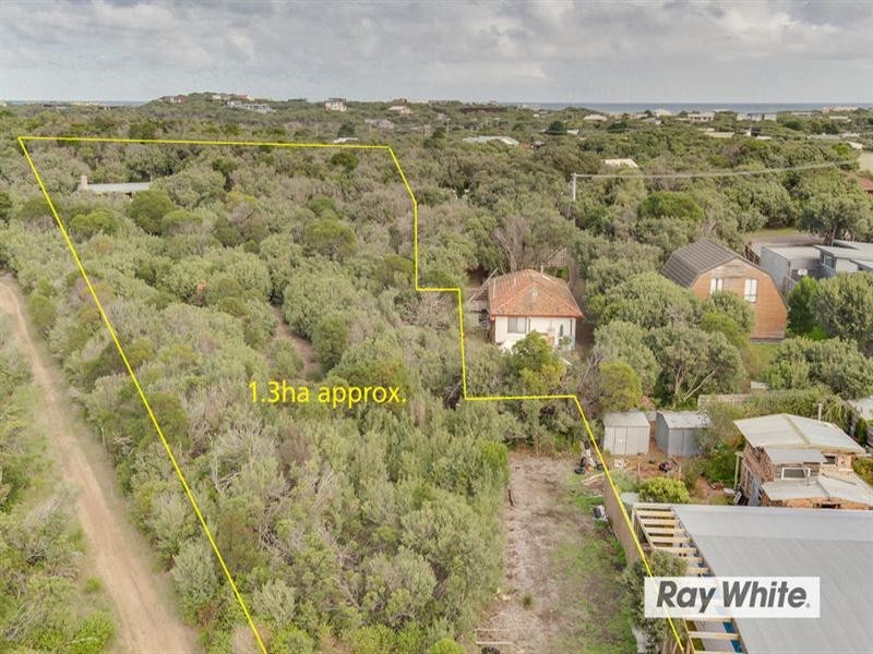 47 Alex Drive, St Andrews Beach VIC 3941