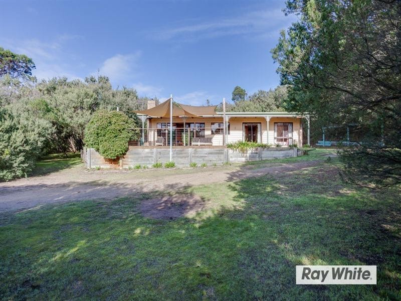 47 Alex Drive, St Andrews Beach VIC 3941
